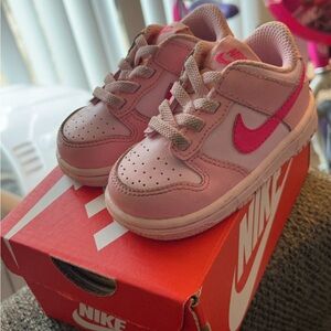 Nike Dunks Size 5c